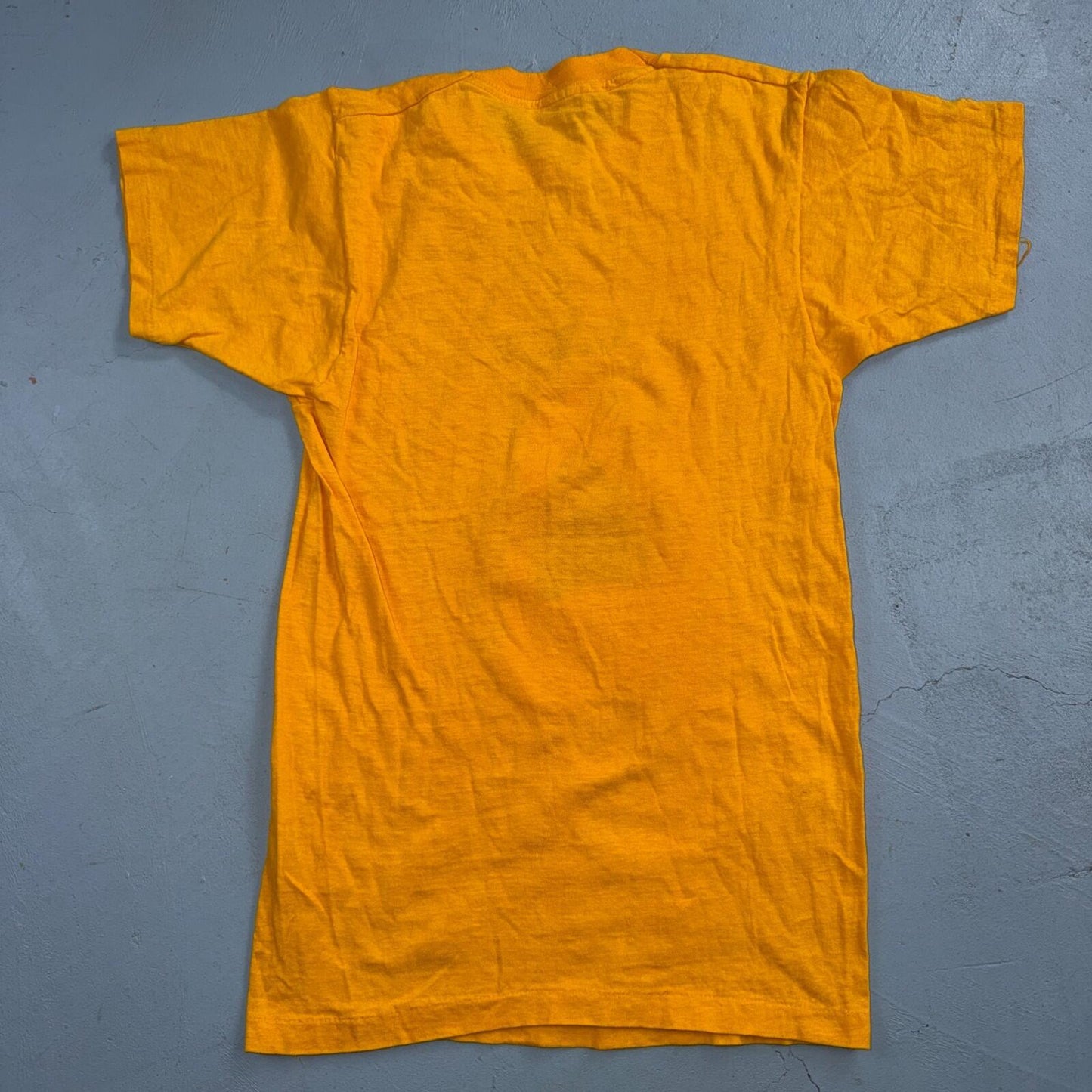 Sink Navy 1970s USN Army VTG T Shirt Yellow Jaws Shark Spoof Movie Rockabilly