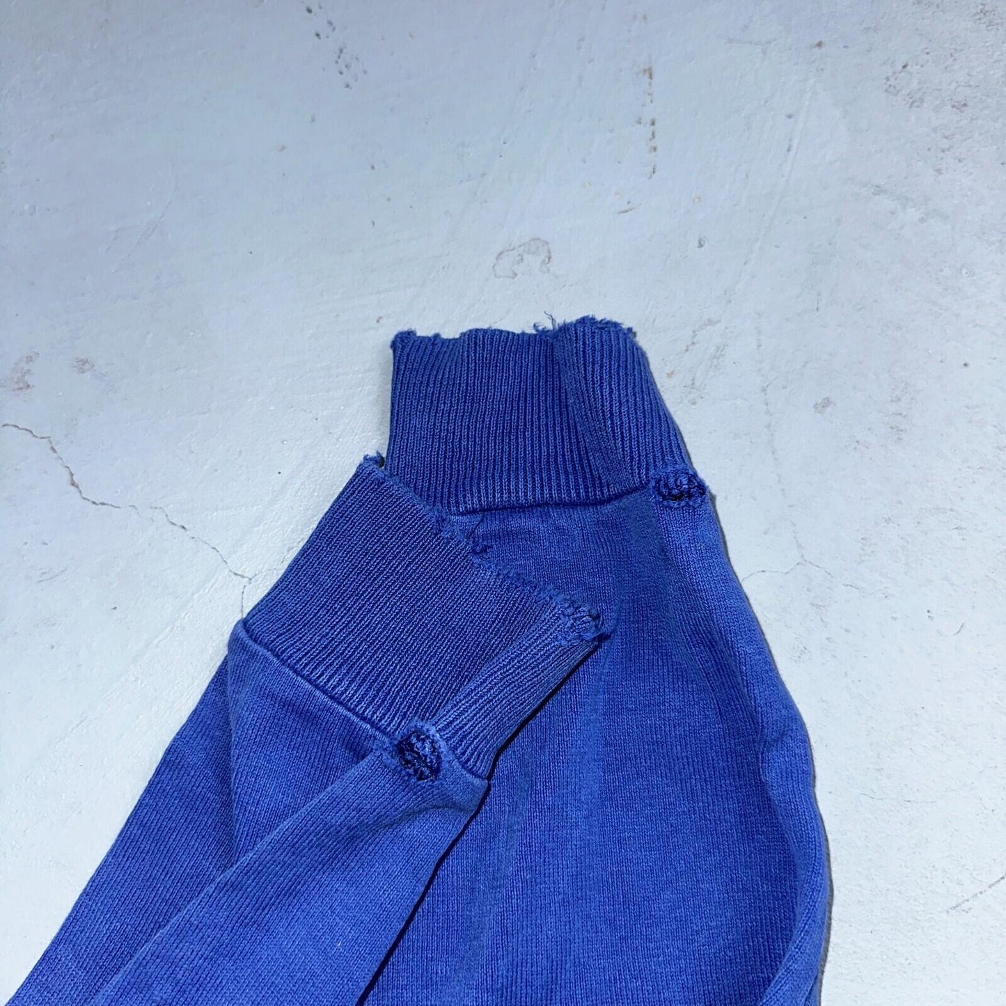 1970s VTG Blue Single V Sport Blank Sweatshirt USA Crewneck Basic 70s Jumper