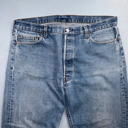 Levis 501 Vintage 80s USA XX Straight Leg Jeans Blue Light Wash 40x32 Act 38x28