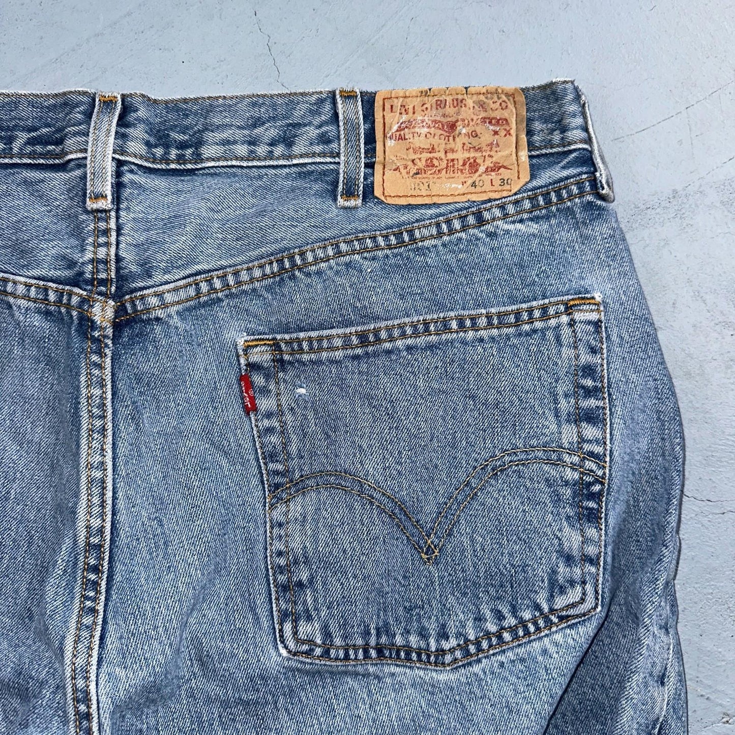 Levis 501 Vintage Y2K Mexico Straight Leg Jeans Blue Light Wash 40x30 Act 38x30