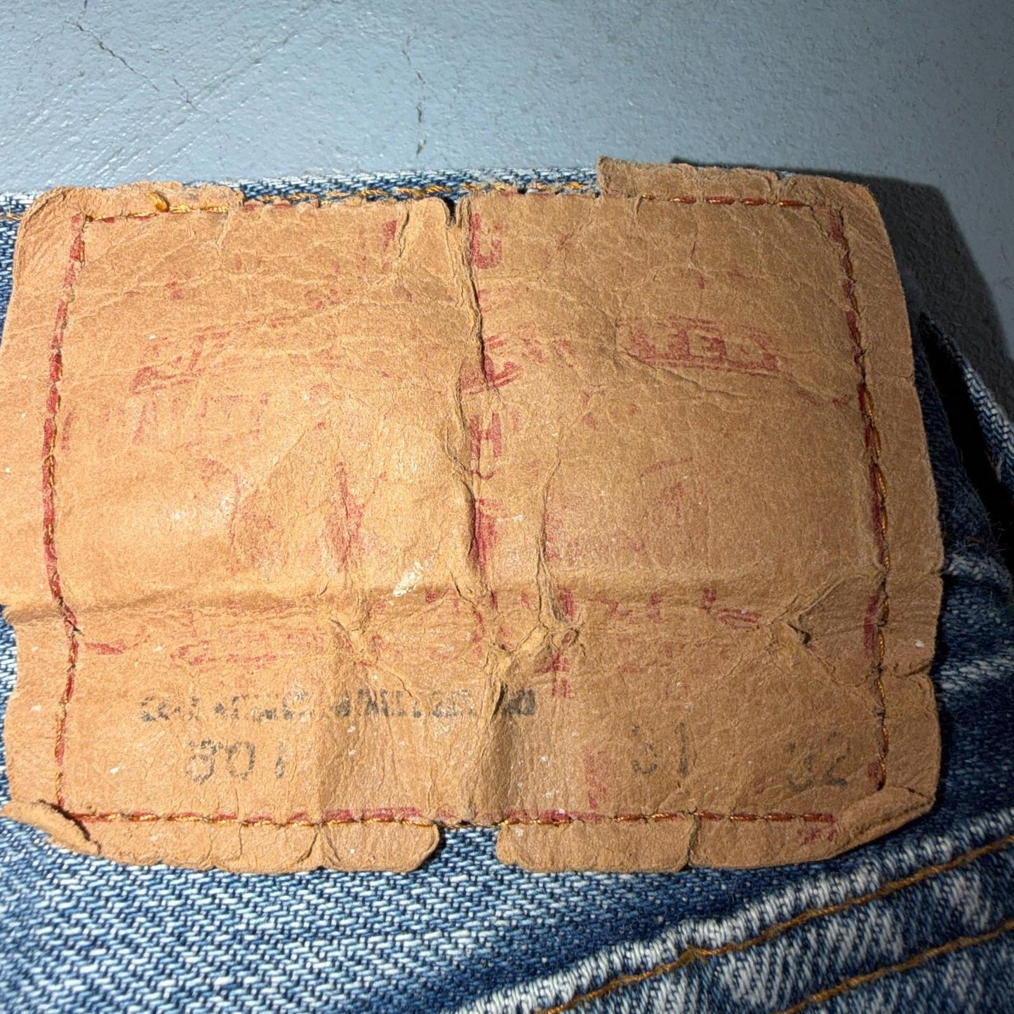 Levis 501 Vintage 80s Redline Selvedge USA XX Jeans Light Wash 31x32 Act 30x27