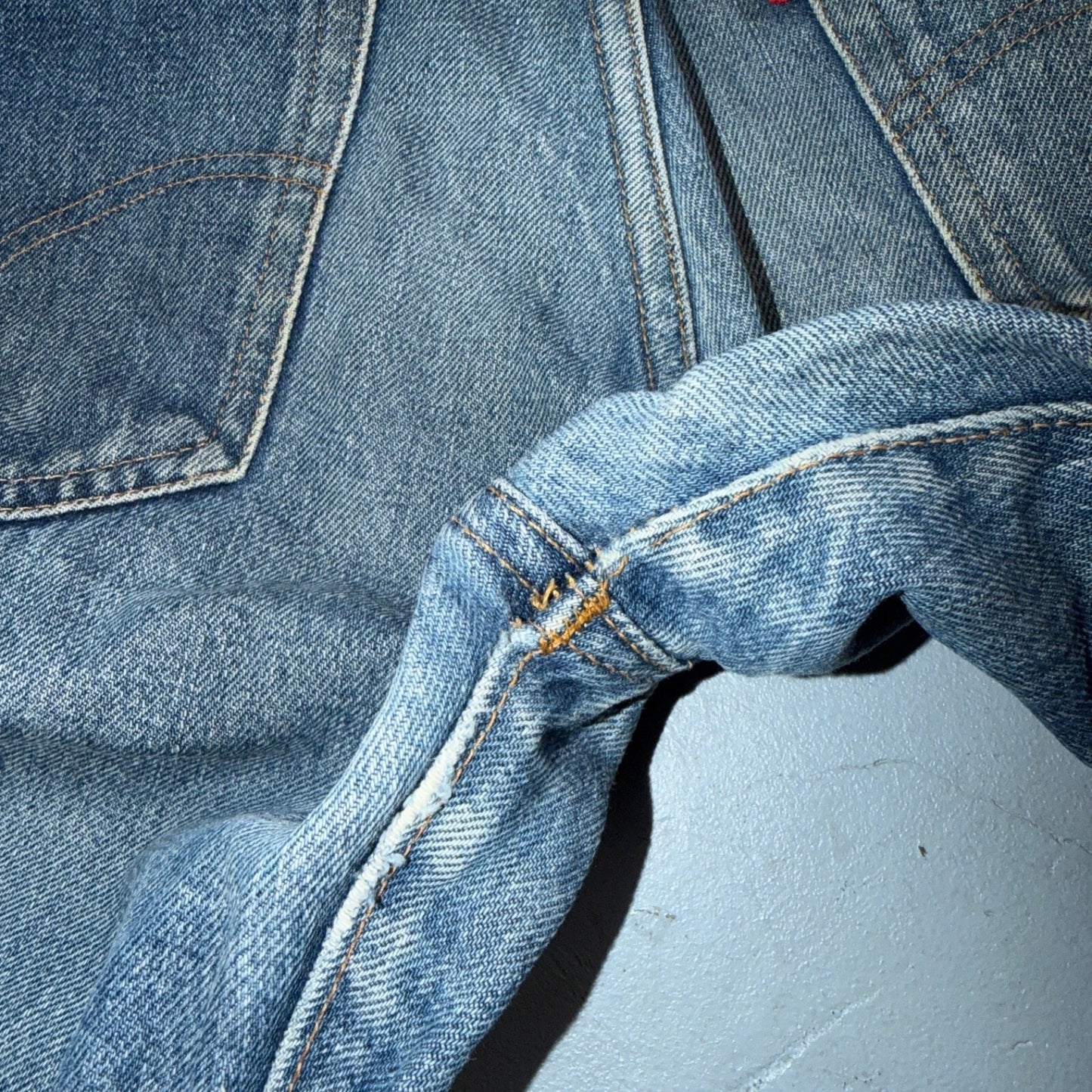 Levis 501 Vintage 80s Redline Selvedge USA XX Jeans Light Wash 34x30 Act 33x28
