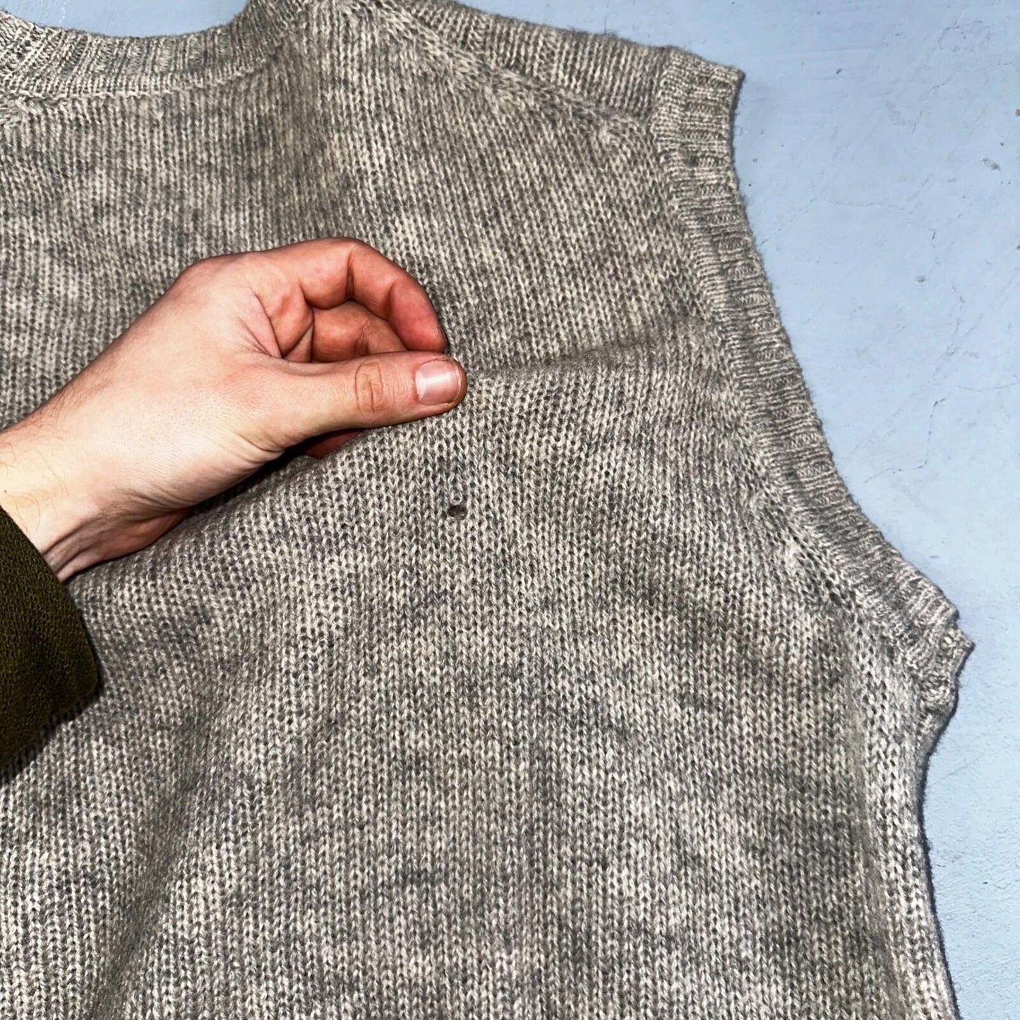 VTG Cranmore 100% Shetland Wool Mens Sweater Vest Size XL Gray Cable Knit Button