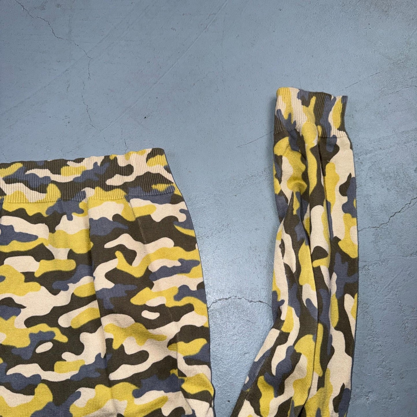 Sundance Tangier Camo Size Medium Yellow Button Down Cardigan Sweater Cute Y2K