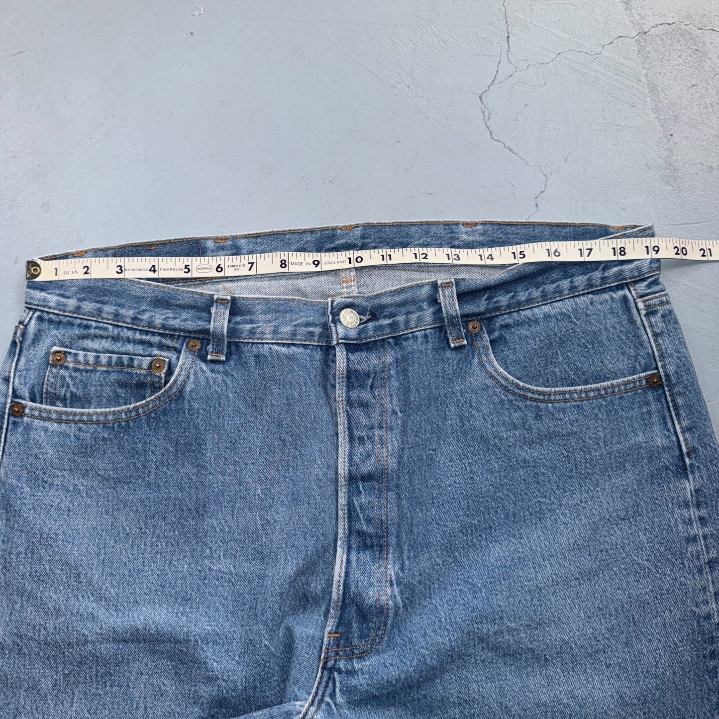 Levis 501 Vintage 80s USA XX Straight Leg Jeans Blue Light Wash 40x33 Act 38x29