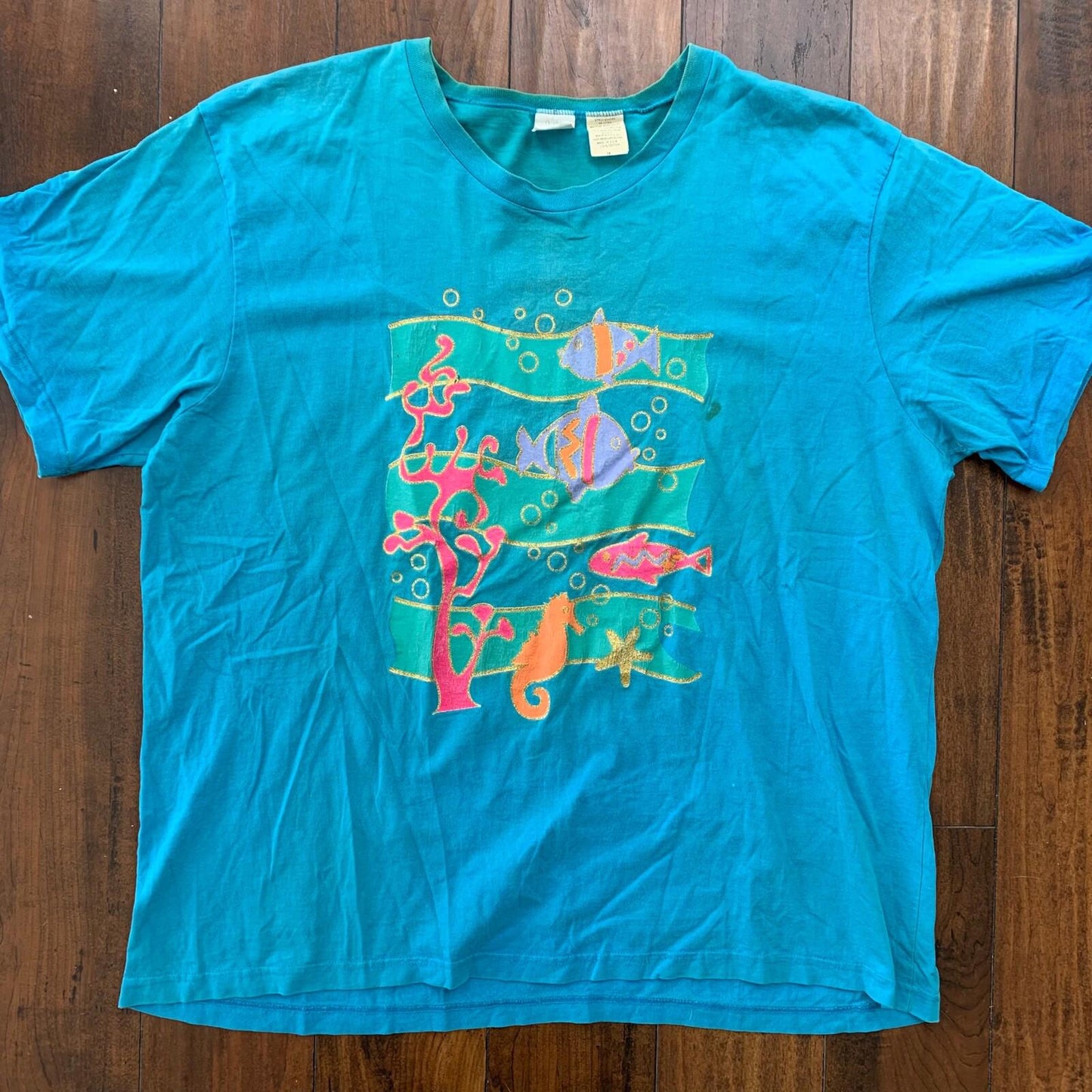 Fishes Ocean Fish Vintage T Shirt Blue Love Animals Florida Summer Vibe 90s