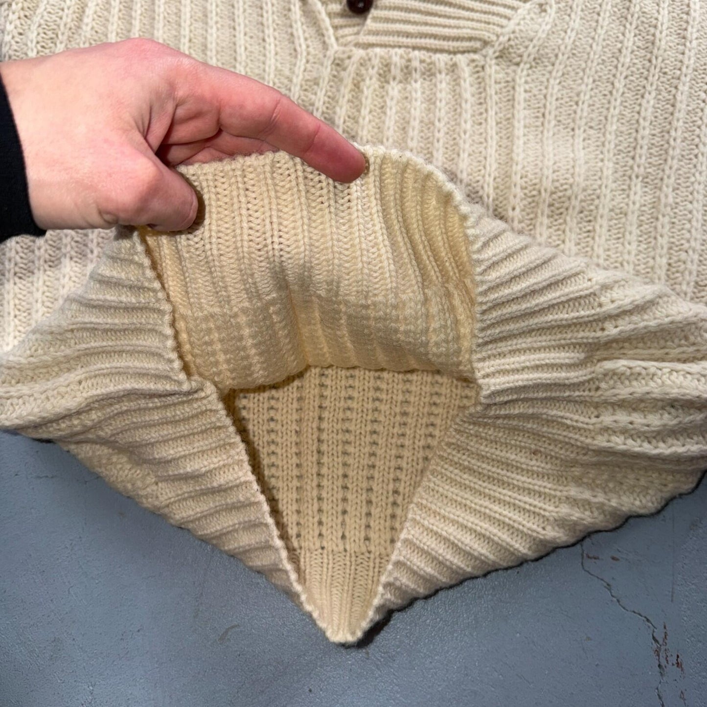 VTG Abercrombie & Fitch Heavy Wool Shawl Sweater Oatmeal Beige Fisherman 70s