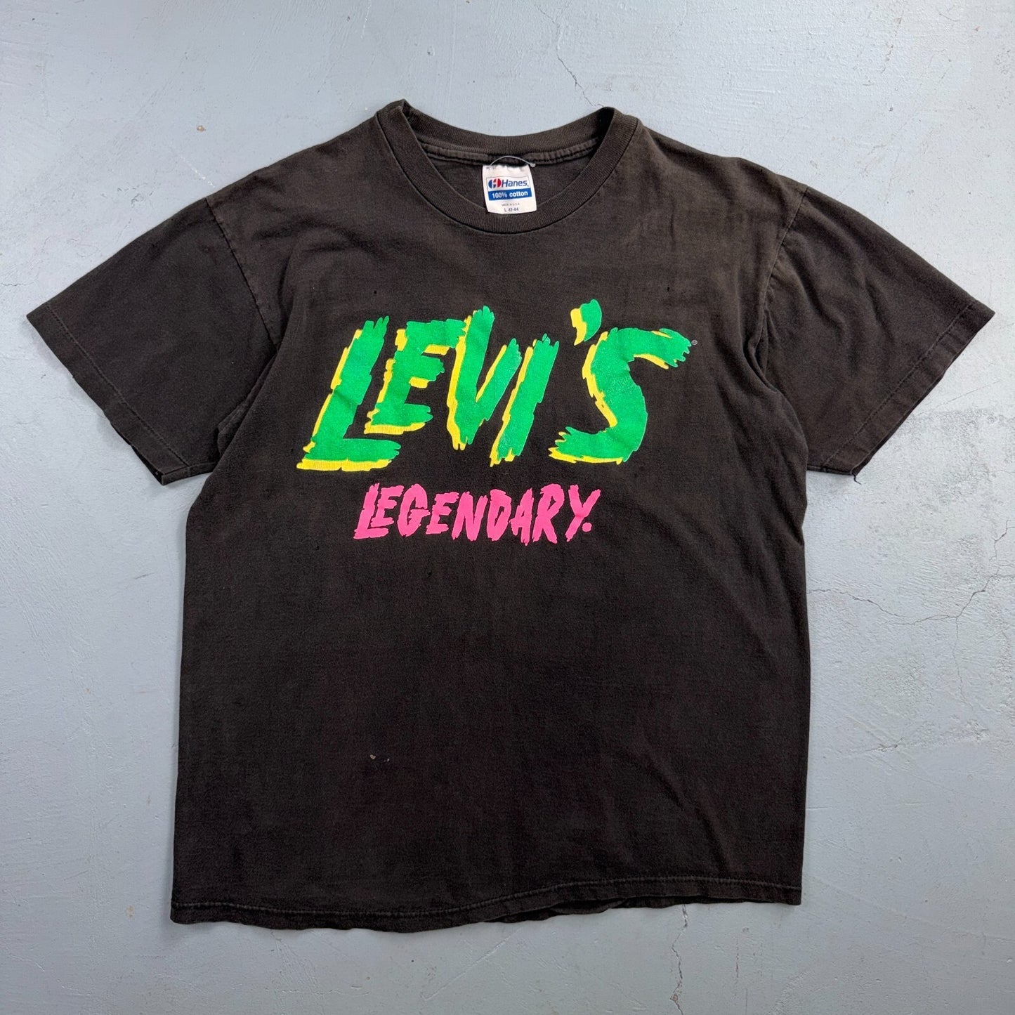 Levis Legendary VTG T Shirt Graphic Tee Black Thrashed Cool Neon Single Stitch