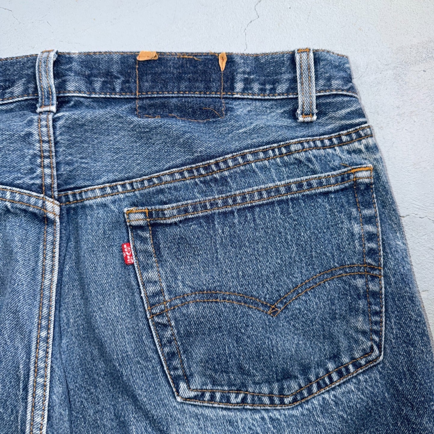 Levis 501 Vintage 80s USA XX Straight Leg Jeans Blue Light Wash 40x32 Act 37x28
