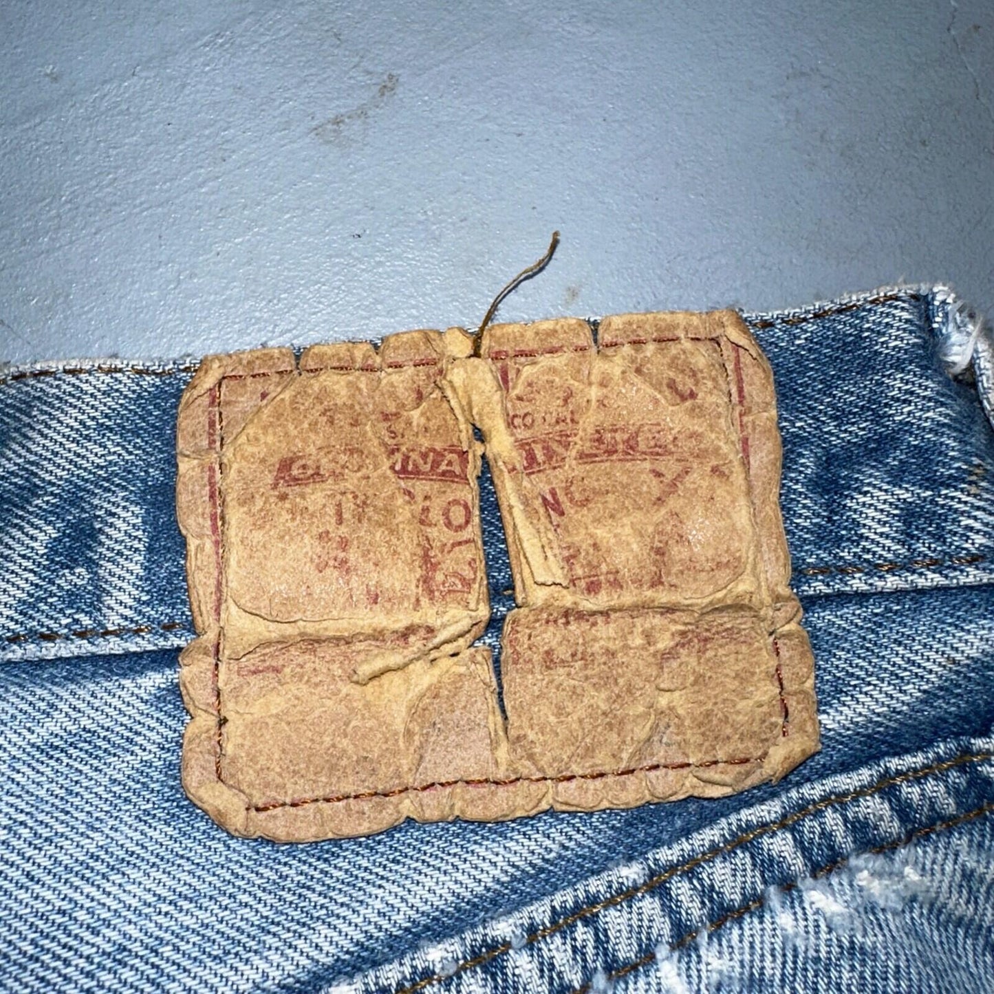 Levis 501 Vintage 80s Redline Selvedge USA XX Jeans Light Wash 32x30 Act 30x28