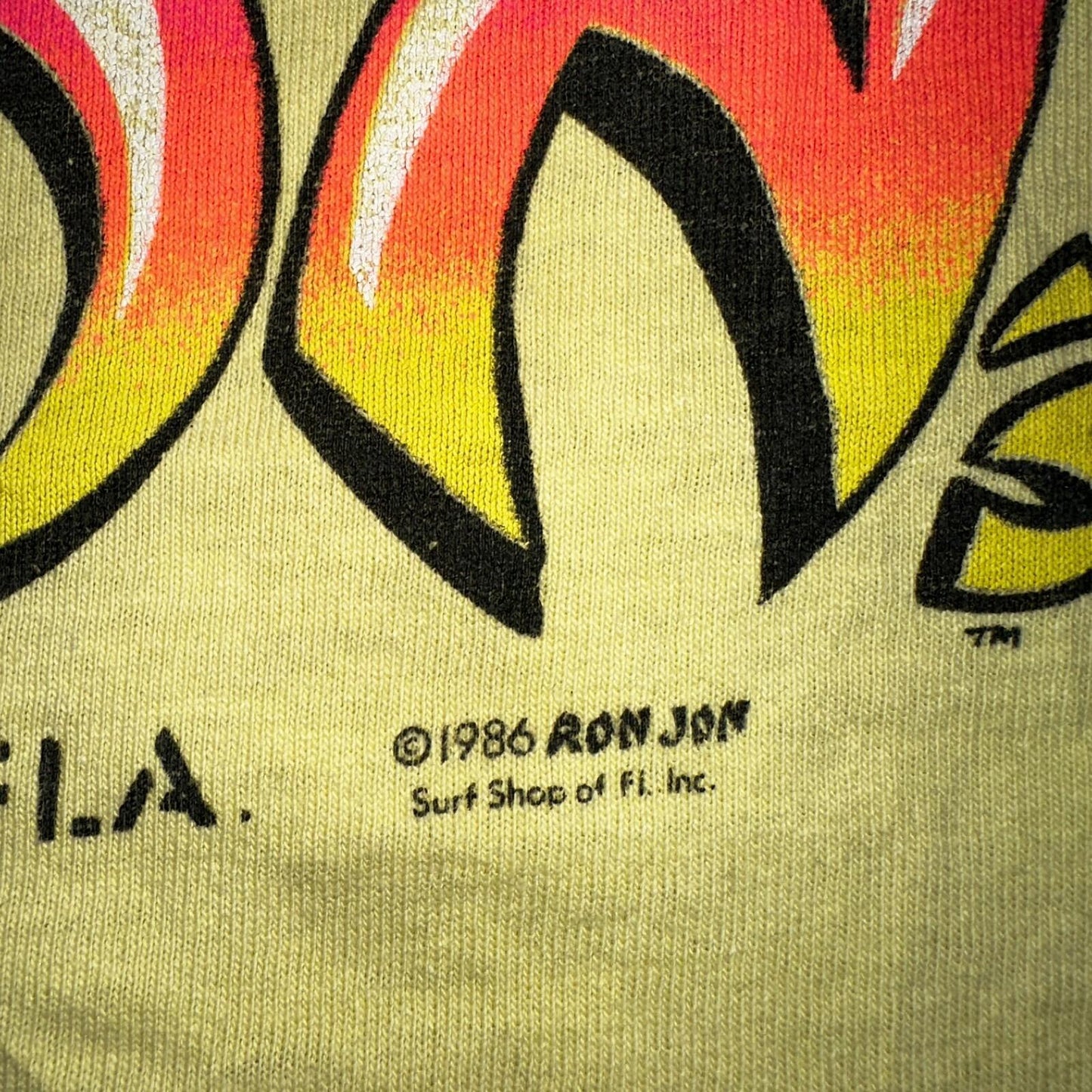 VTG 90s Ron Jons Surf Shop Tank Shirt Yellow Shark Ski Doo Cartoon USA Hot Girl