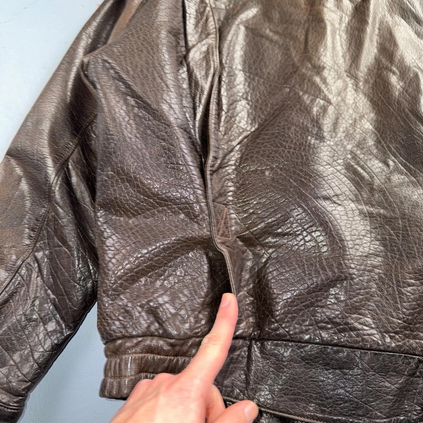 Vintage 1960s 70s Air Force 40 A-2 Flight Jacket Leather Us Military Brown