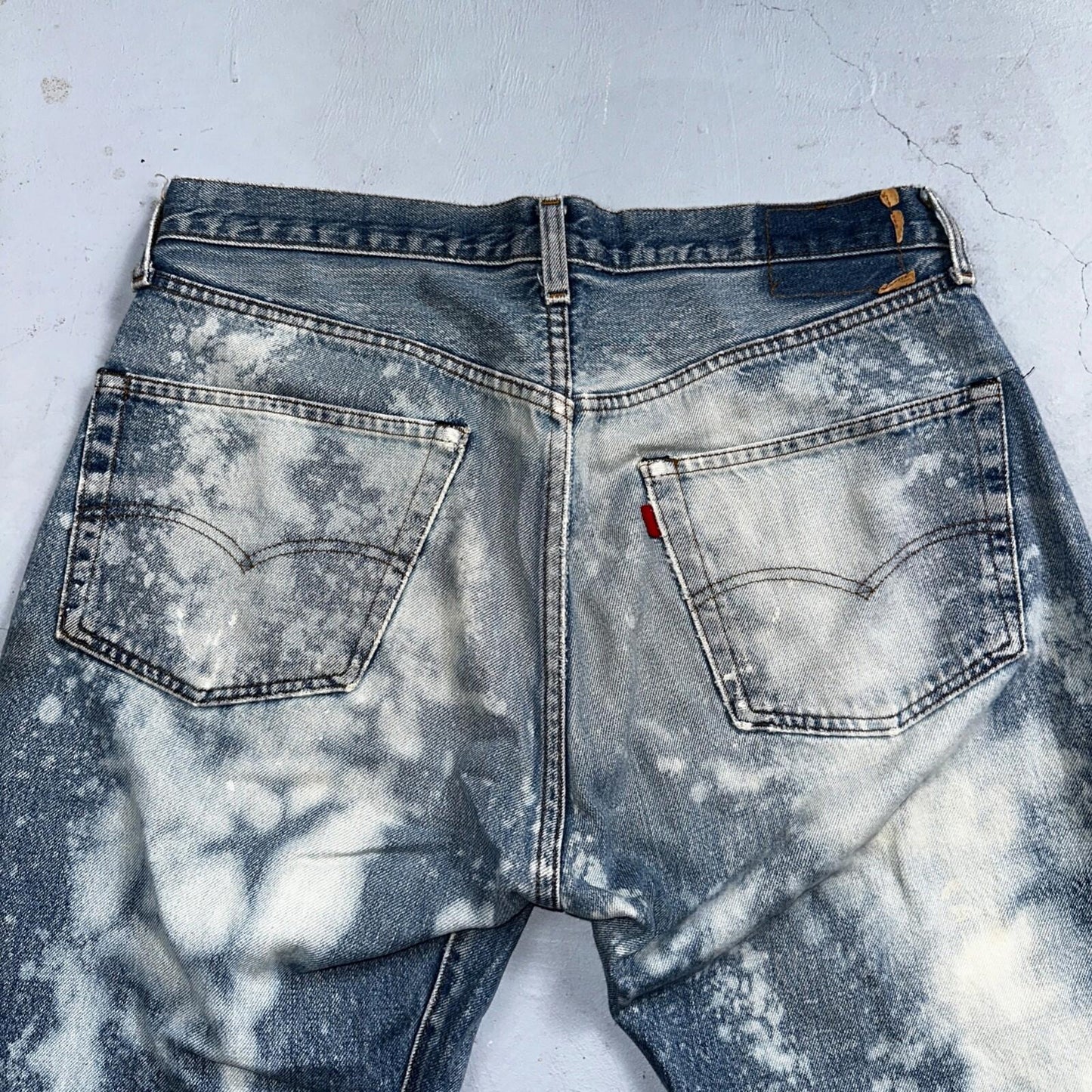Levis 501 Vintage 80s Redline Selvedge USA XX Jeans Light Wash Stained Act 34x33
