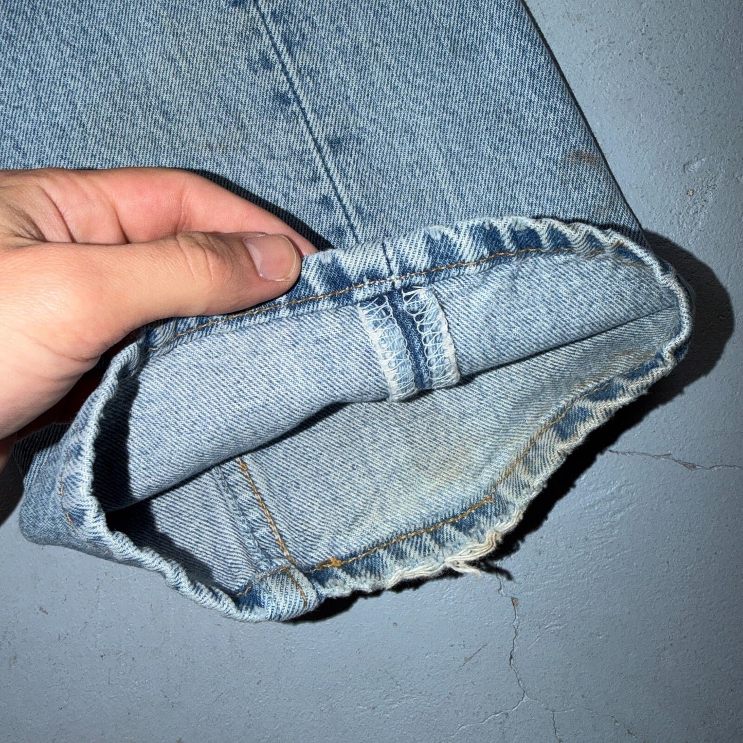 Levis 501 Vintage 90s USA XX Straight Leg Jeans Blue Light Wash 34x34 Act 33x33