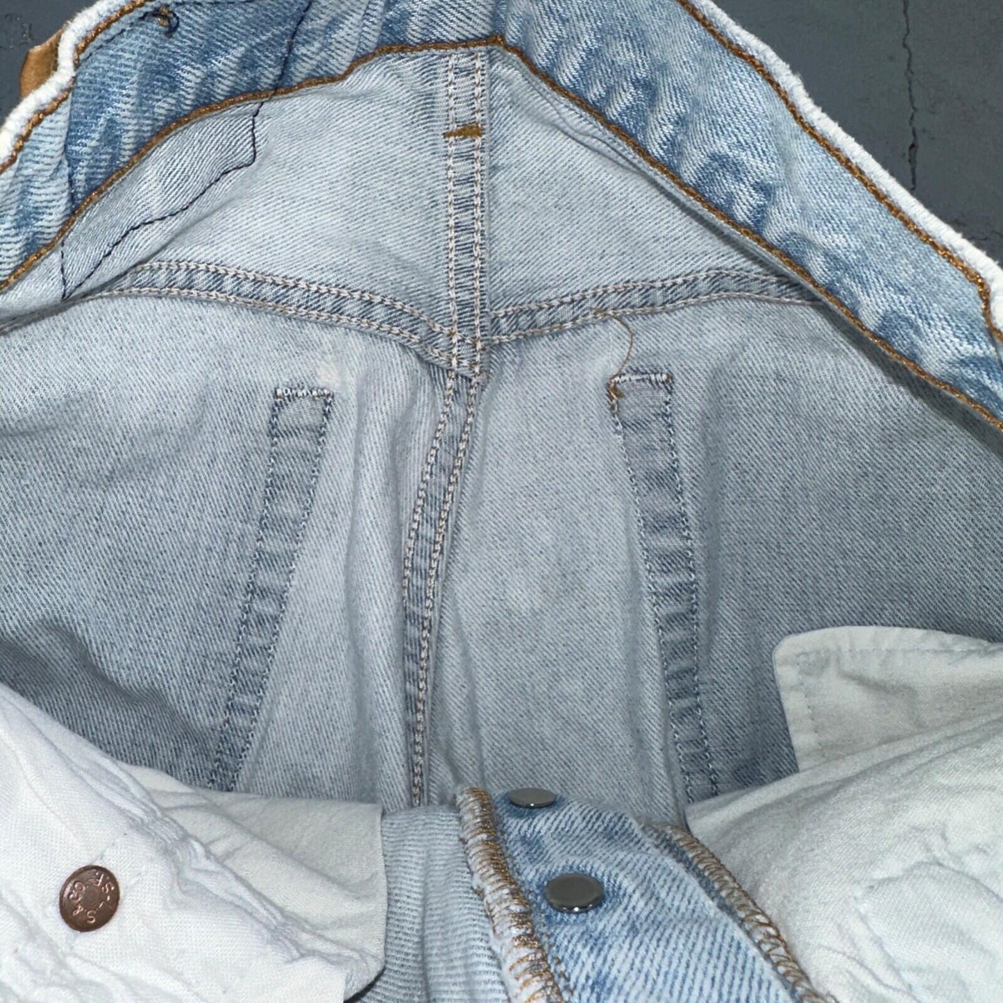 Levis 501 Vintage 90s USA XX Straight Leg Jeans Blue Light Wash 30x34 Act 28x29