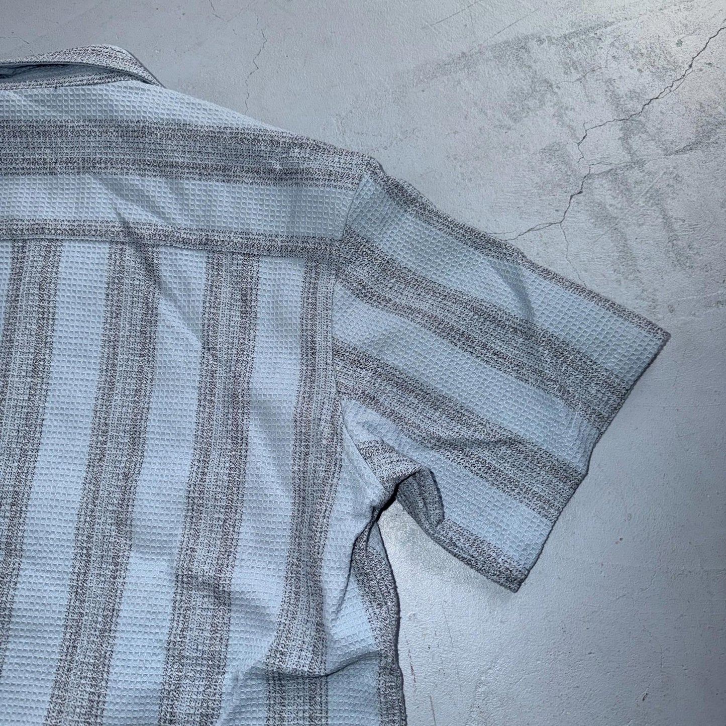 Carhartt Blue Striped Hinterland Foliage Iconic Mens M Camp Shirt VTG Style