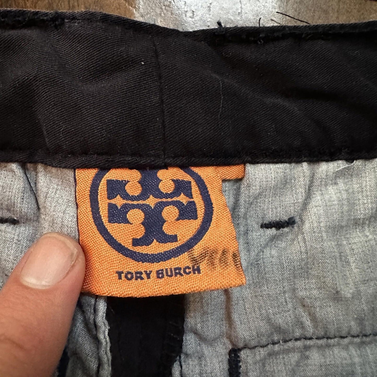 Tory Burch Women's Boyfriend Bermuda Chino Shorts Gold Button Navy Blue Size 29