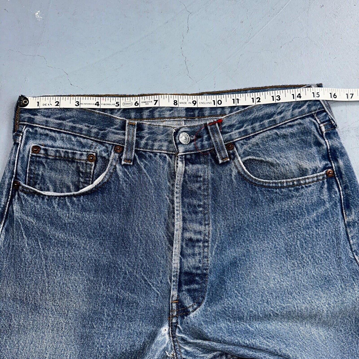 Levis 501 Vintage 80s USA XX Straight Leg Jeans Blue Light Wash Act 31x32