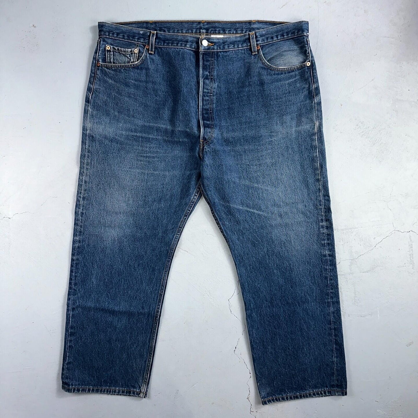 Levis 501 Vintage Y2K Mexico Straight Leg Jeans 46x30 90s Med Wash Act 44x27