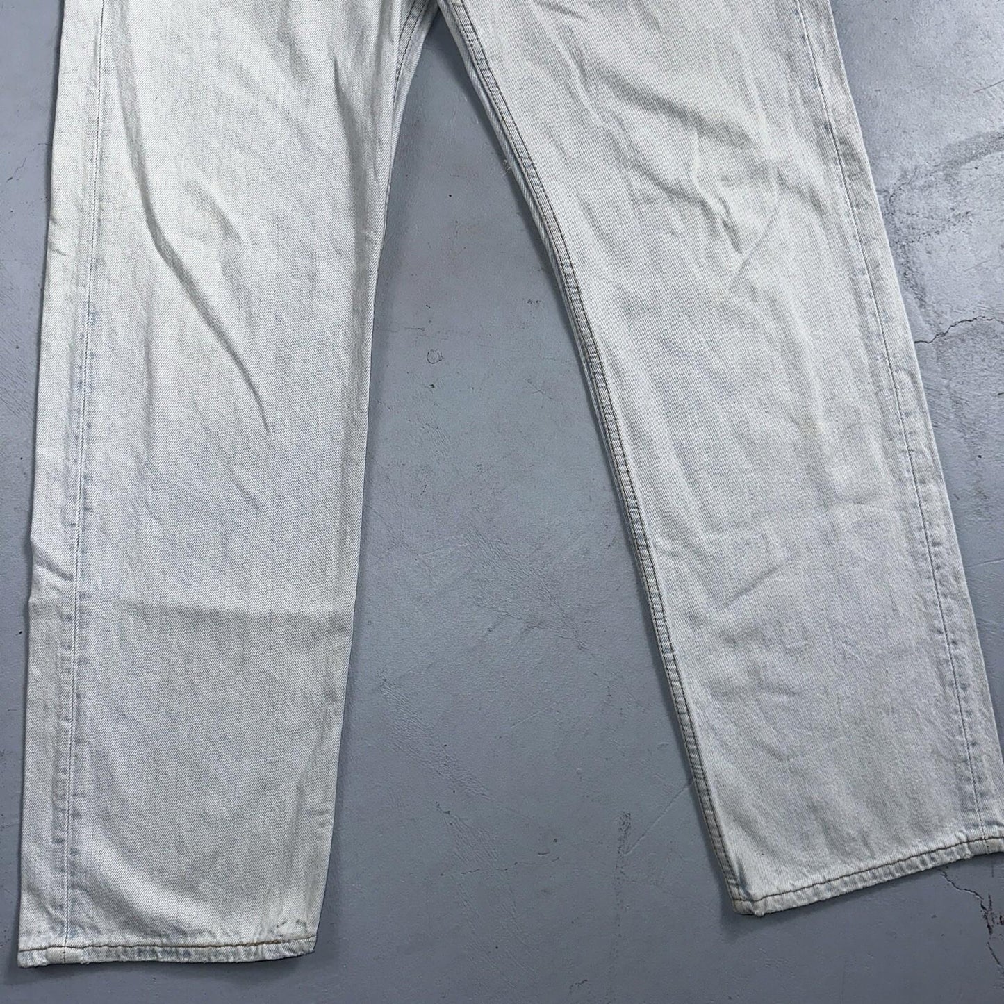 Levis 501 Vintage 90s USA XX Straight Leg Jeans 36x32 Light Wash Act 33x30