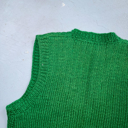 VTG Green Vest Knitted Sleeveless Sweater Pullover Handmade Knit 70s 1970s