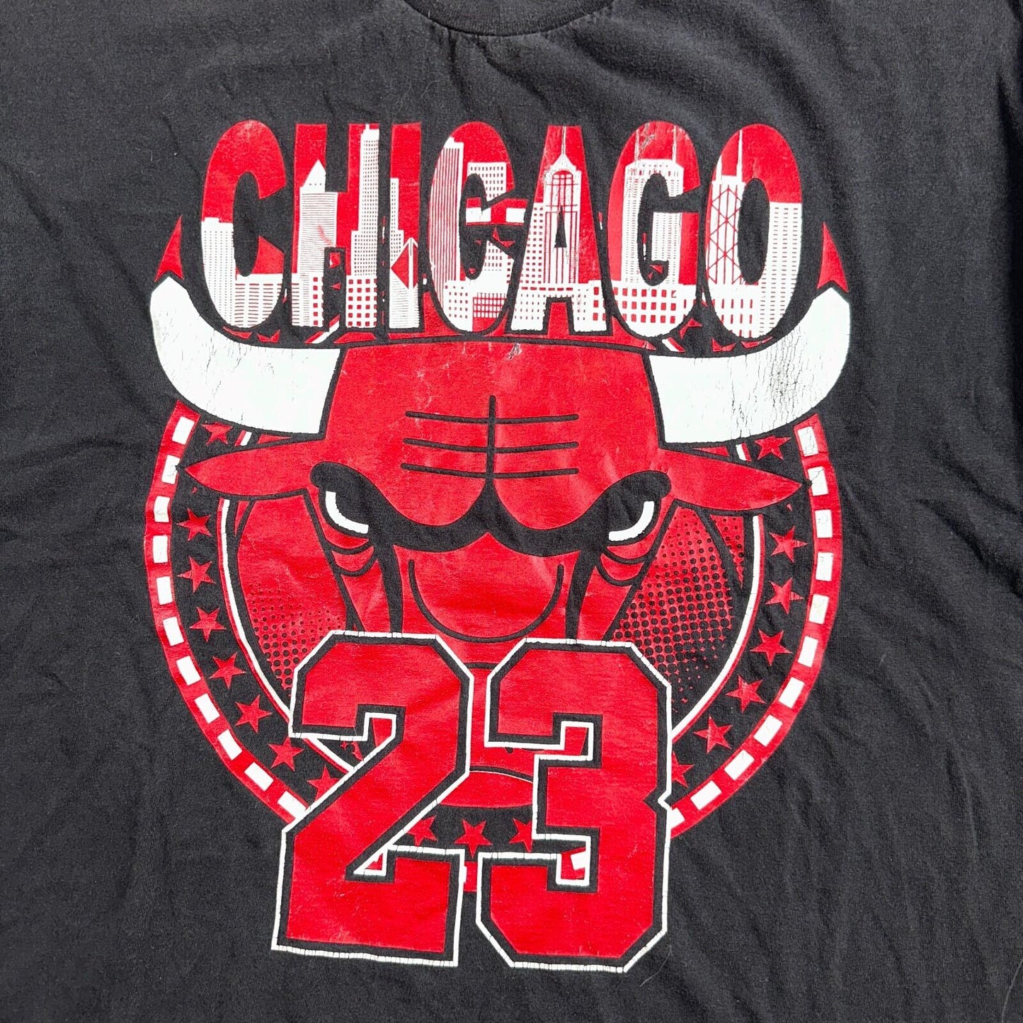 VTG 90s Chicago Bulls 23 Spellout Skyline T Shirt Pro Tag 3XL Jordan USA NBA