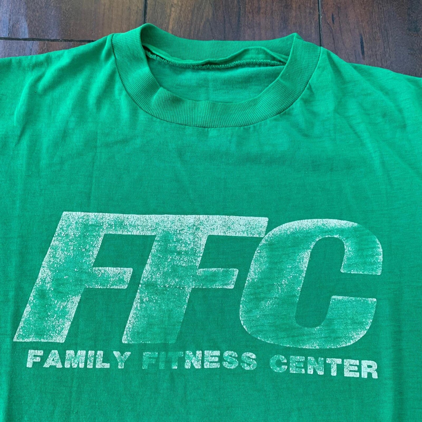 Nike Family Fitness Center FFC Vintage T Shirt 80s Single Stitch Green Sports
