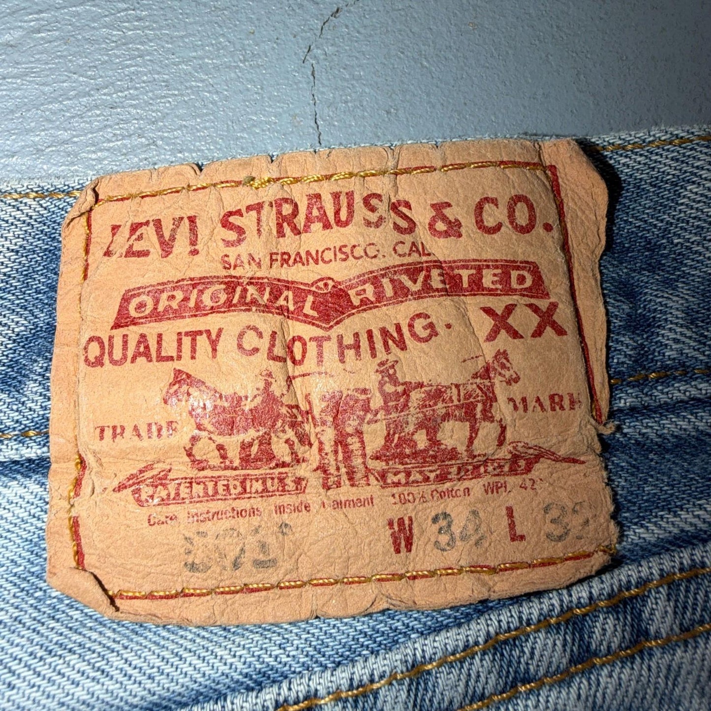 Levis 501 Vintage Y2K 90s XX Straight Leg Jeans Blue Light Wash 34x32 Act 33x31