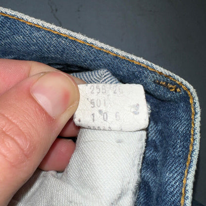 Levis 501 Vintage 80s Redline Selvedge USA XX Jeans Med Wash 27x34 Act 24x30