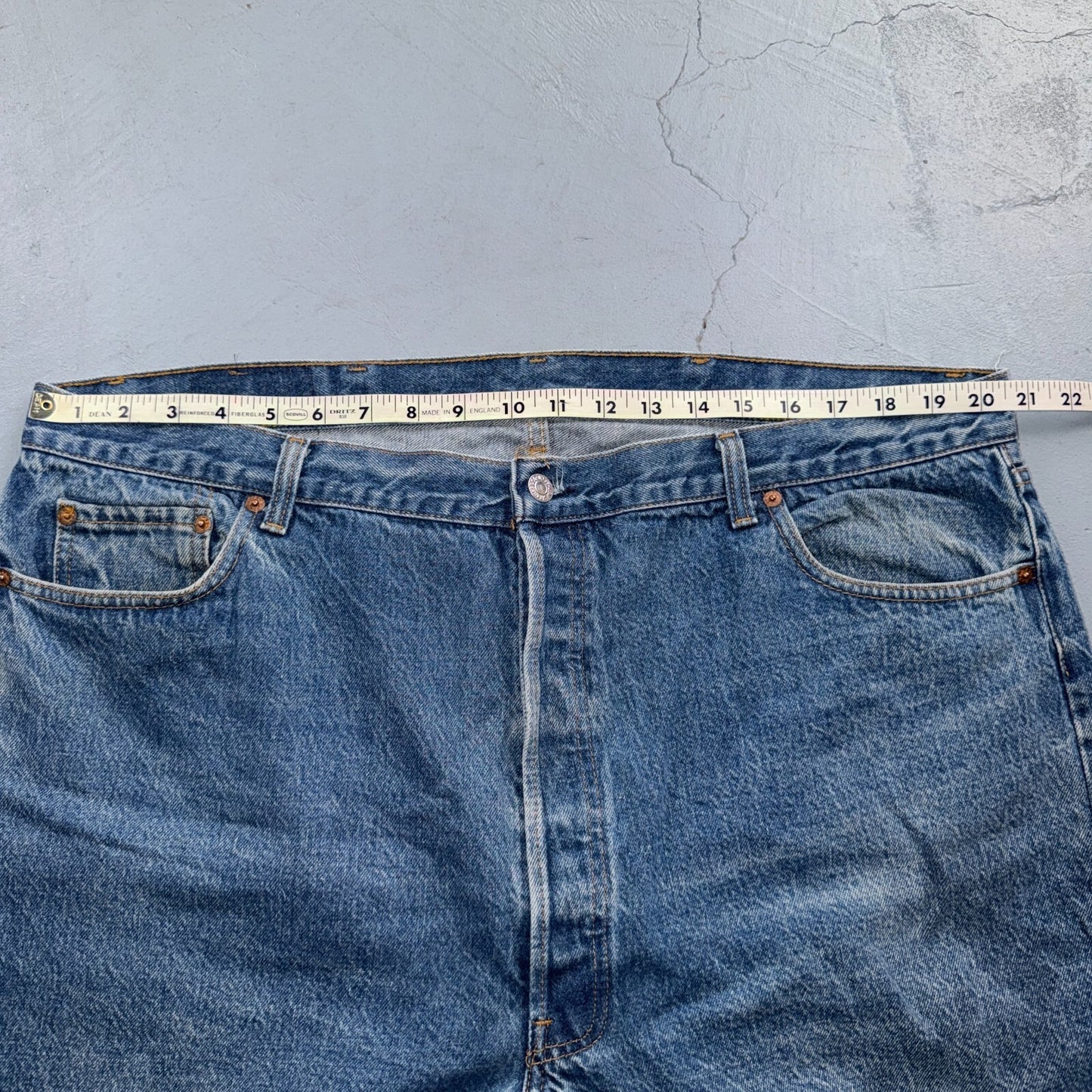 Levis 501 Vintage 80s USA XX Straight Leg Jeans Blue Med Wash 46x30 Act 41x26