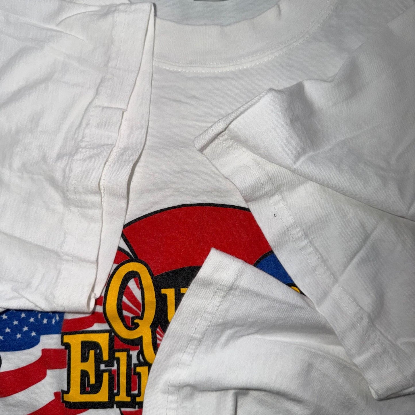 Queen Elizabeth 2 Vintage 90s Y2K Music Movie Promo T Shirt Rare Size L UK USA