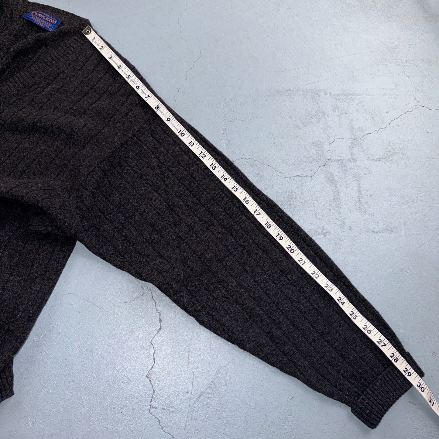 Pendleton VTG Cardigan Mens L 100% Shetland Wool Woven Gray Pockets