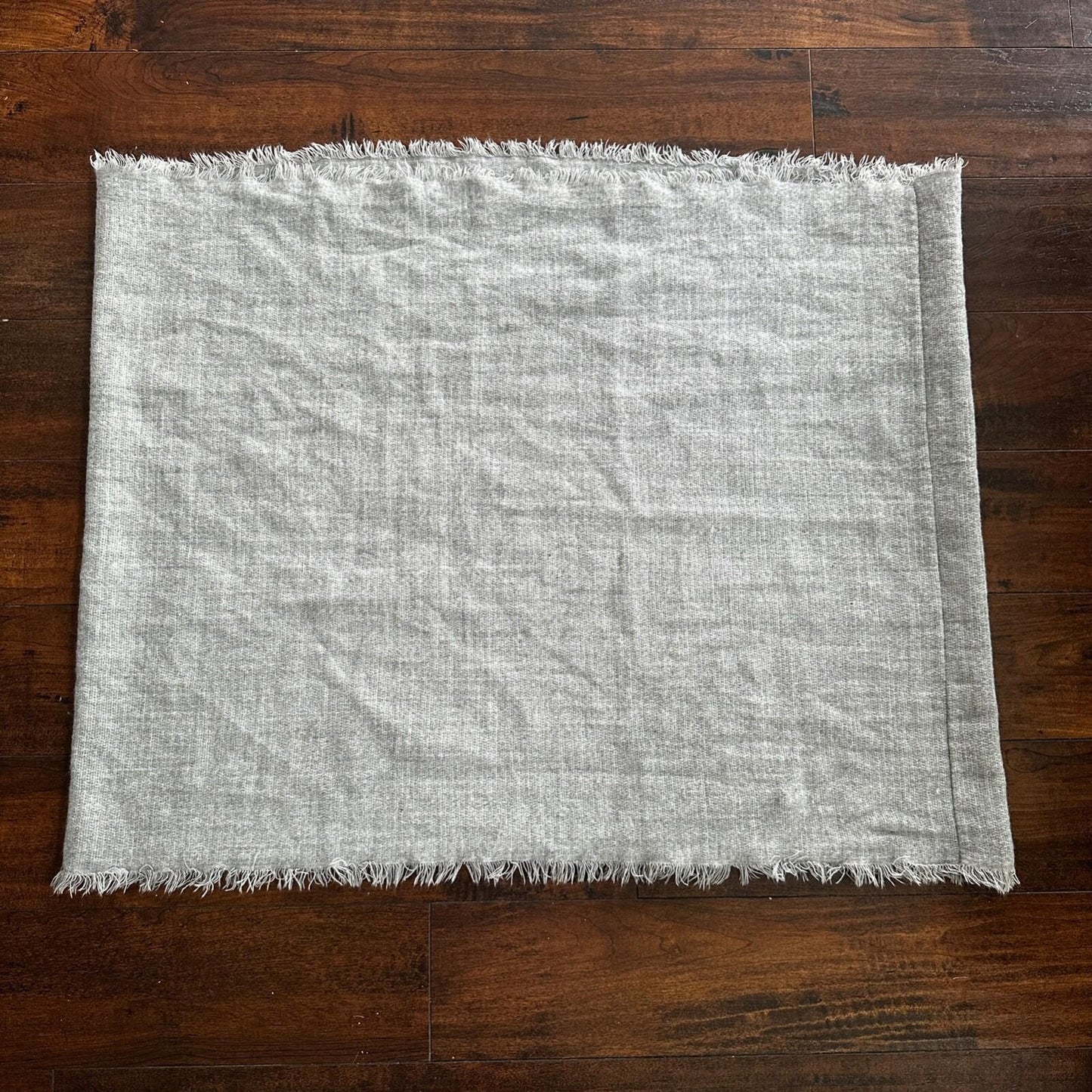 Gray Solid Stitched Scarf Lightweight Heather Winter Used Big Size Cute SQUARE