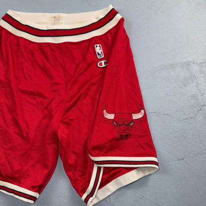 Vintage Champion Chicago Bulls Basketball Shorts Mens Medium Red NBA Jordan 80s