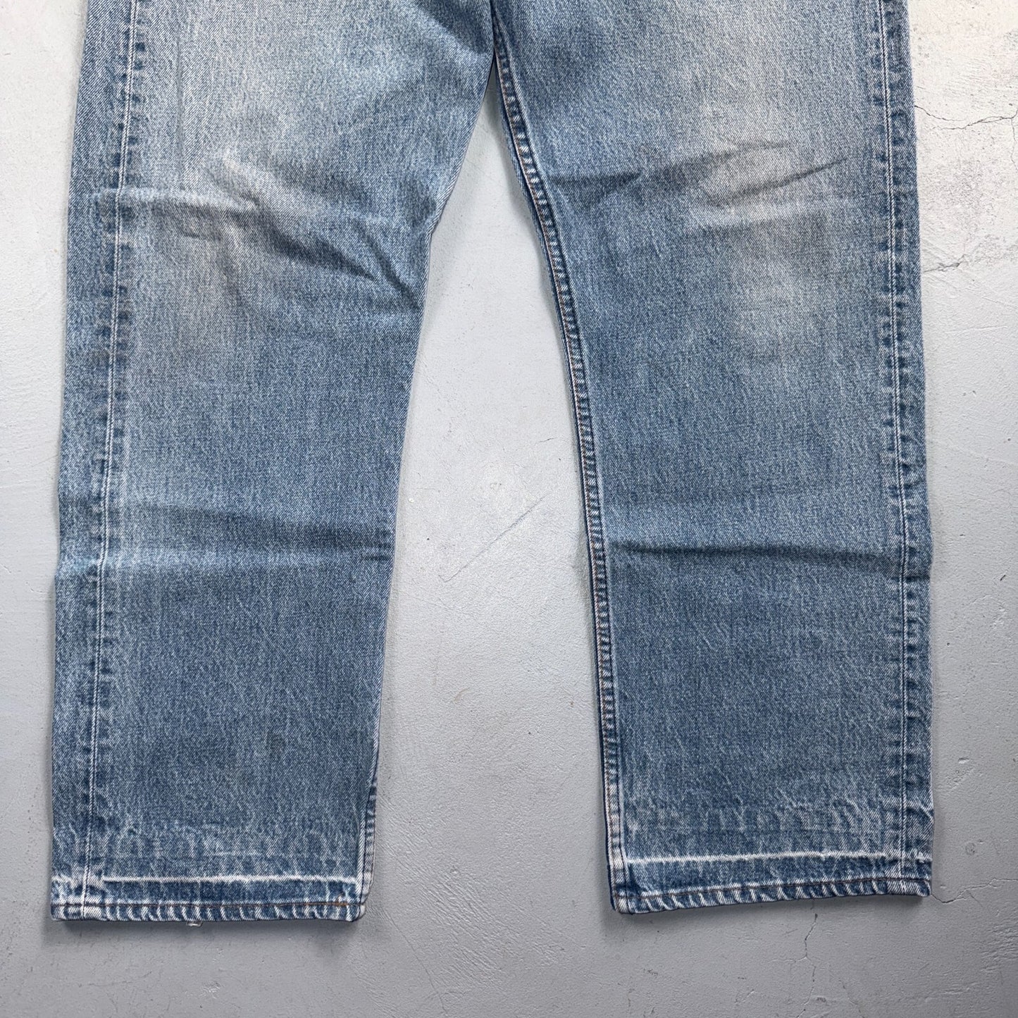 Levis 501 Vintage 80s USA XX Straight Leg Jeans Blue Light Wash 40x32 Act 38x28