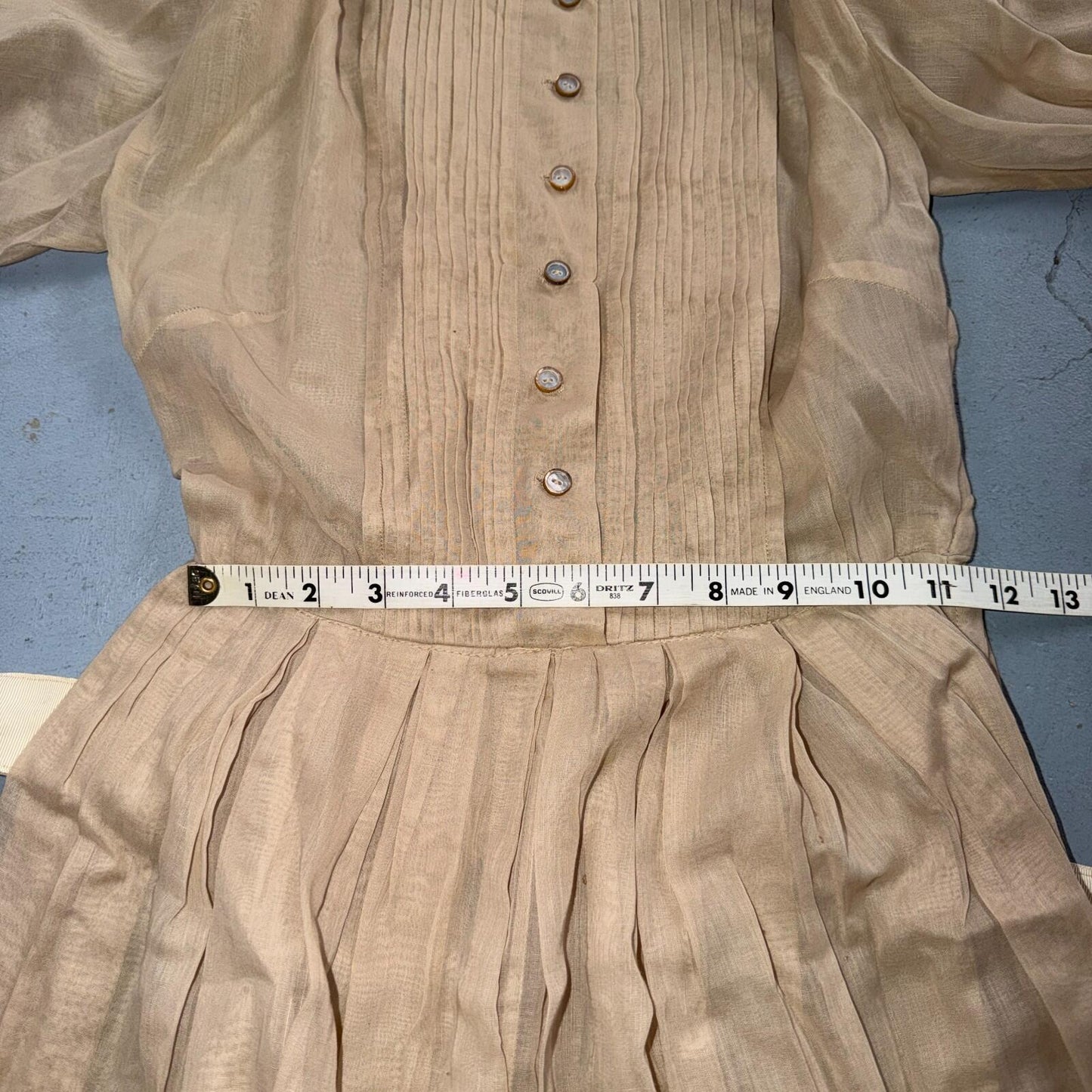 Vintage 1970s Shirtwaist Dress Beige Pleated Skirt Long Sleeve Belted Cute 70s