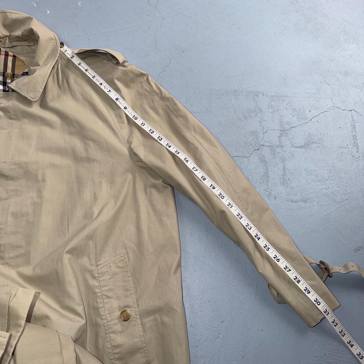 Burberry Trench Coat VTG Mens 46 Beige Check Collar Made in England Classic Belt
