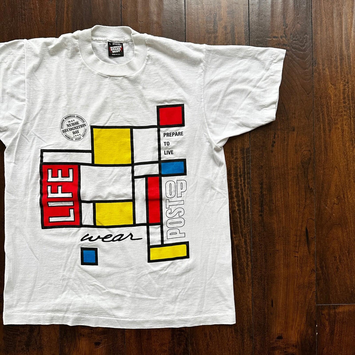 Nurse LIFE Medical Rehab Vintage T Shirt Hospital Human Care Love Abstract Wear