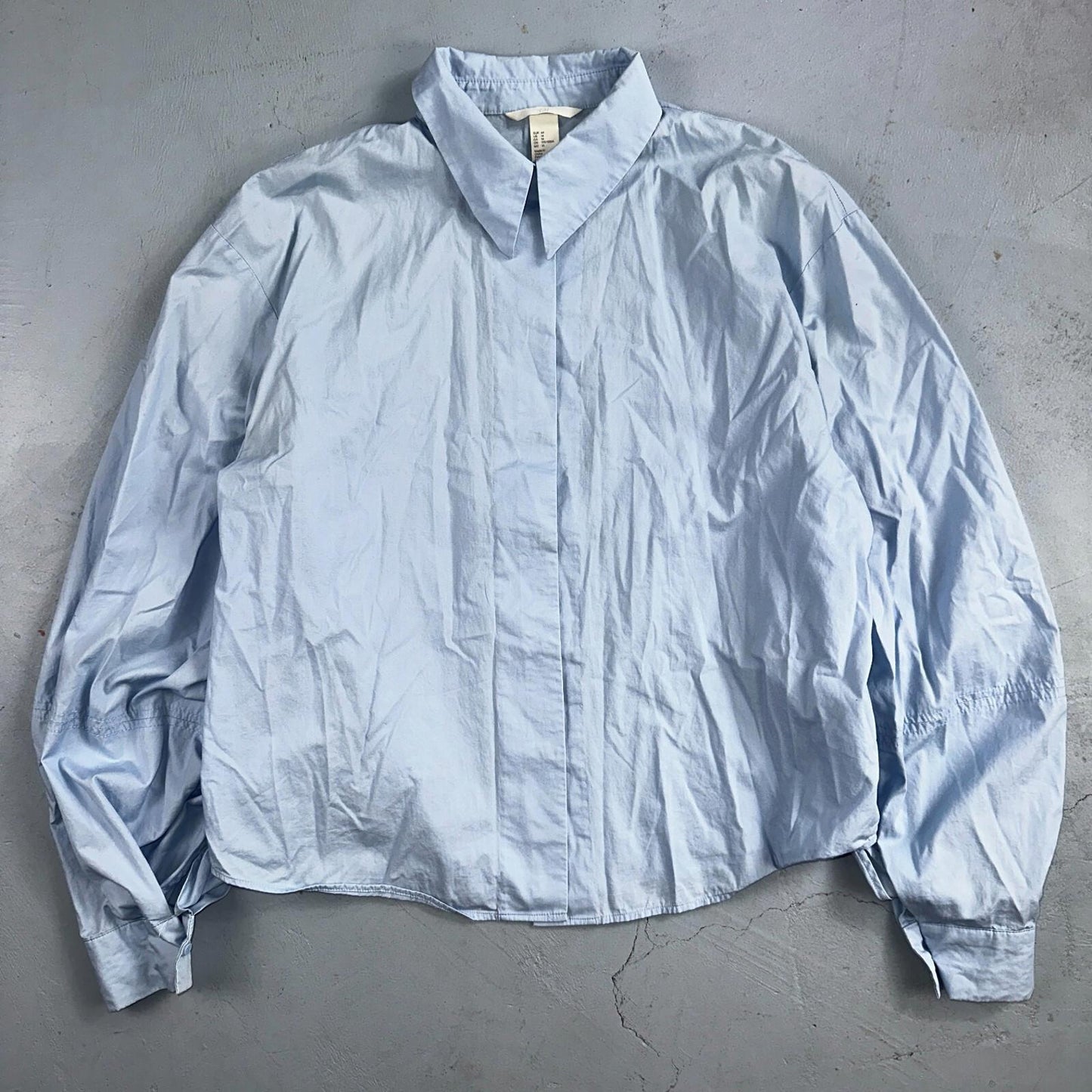 H&M Dress Shirt Womens Size 14 Blue Basic Long Sleeve Button-Up HM Casual