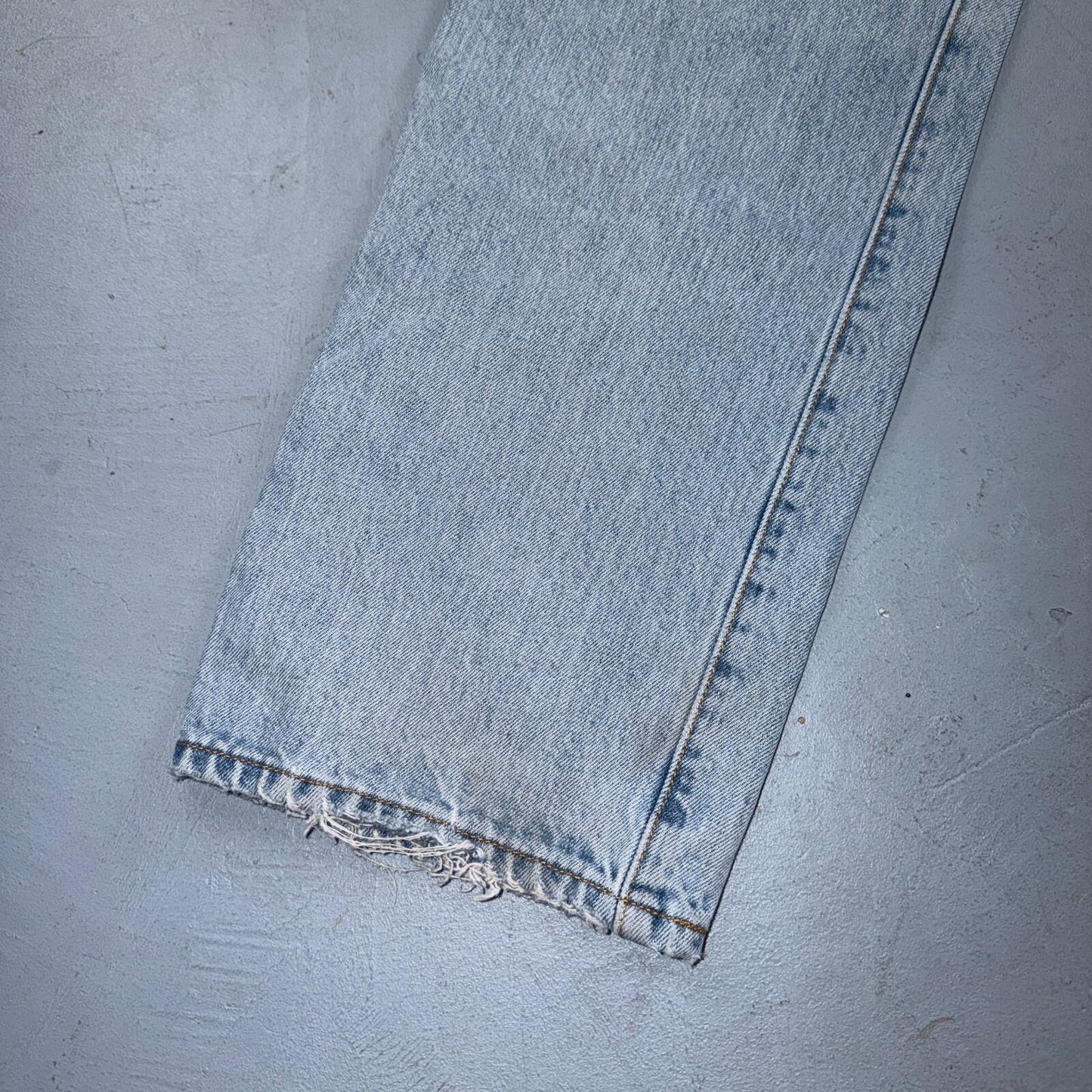 Levis 501 Vintage Y2K 90s XX Straight Leg Jeans Blue Light Wash 34x32 Act 33x31