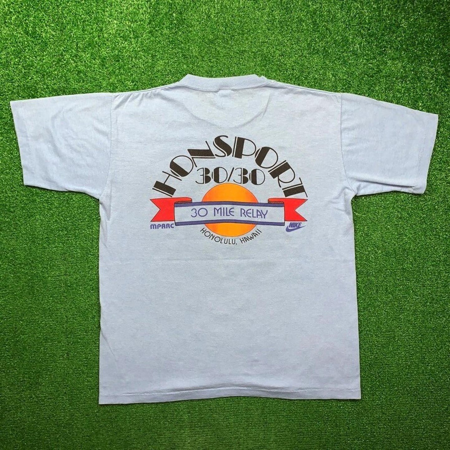 Honolulu Hawaii Vintage Nike T Shirt USA Rare Rainbow Large Blue Geisha 1982 80s