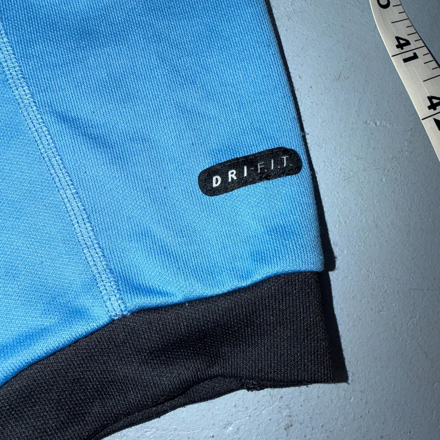 Nike ACG Base Layer Shirt XL Black Blue Comfort & Durability Outdoor Y2K 90s