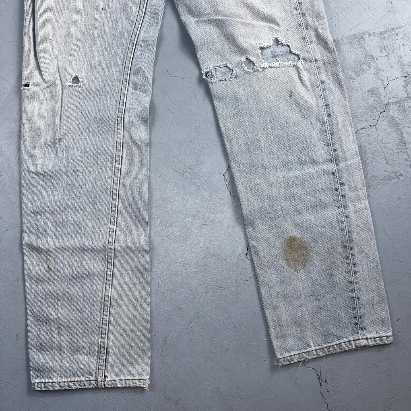 Levis 501 Vintage 90s USA XX Straight Leg Jeans Blue Light Wash 34x36 Act 31x32
