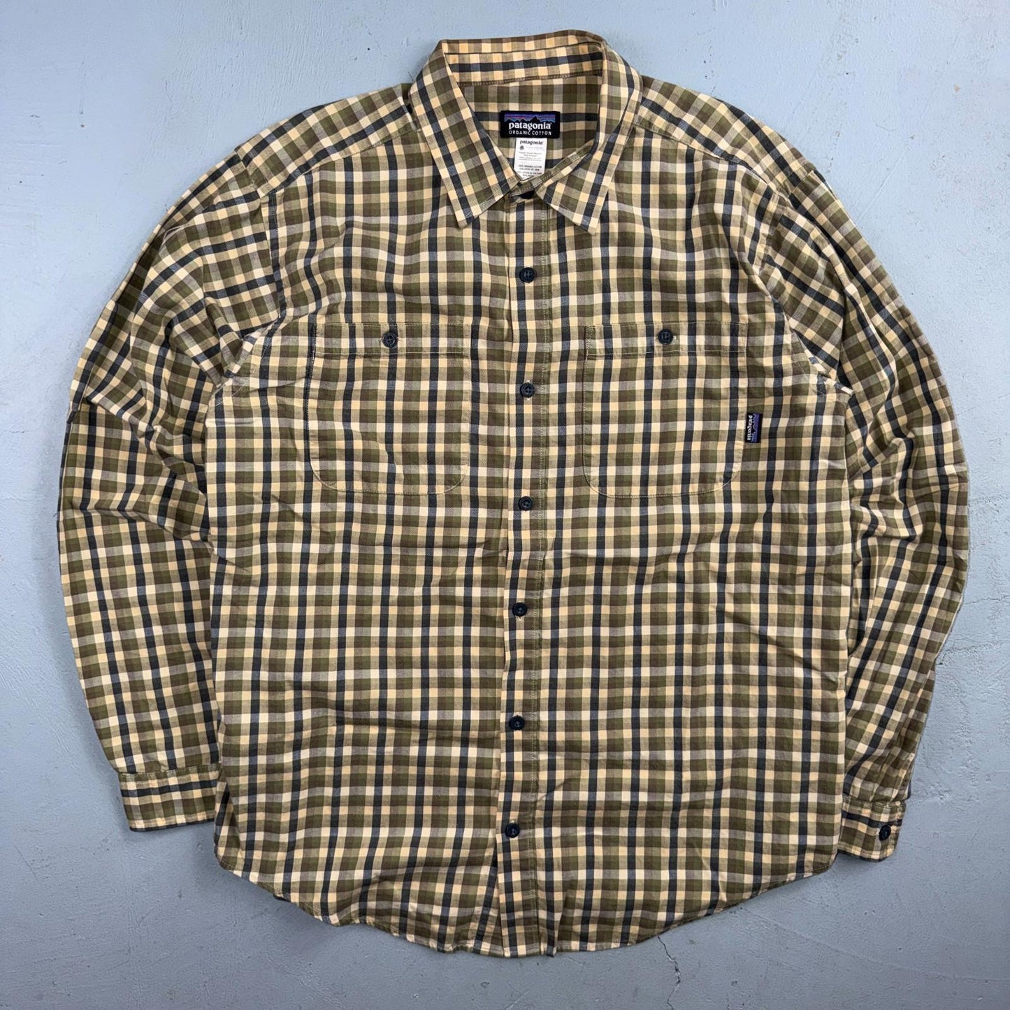 Patagonia Button Front Shirt Mens M Brown Plaid Organic Cotton Long Sleeve