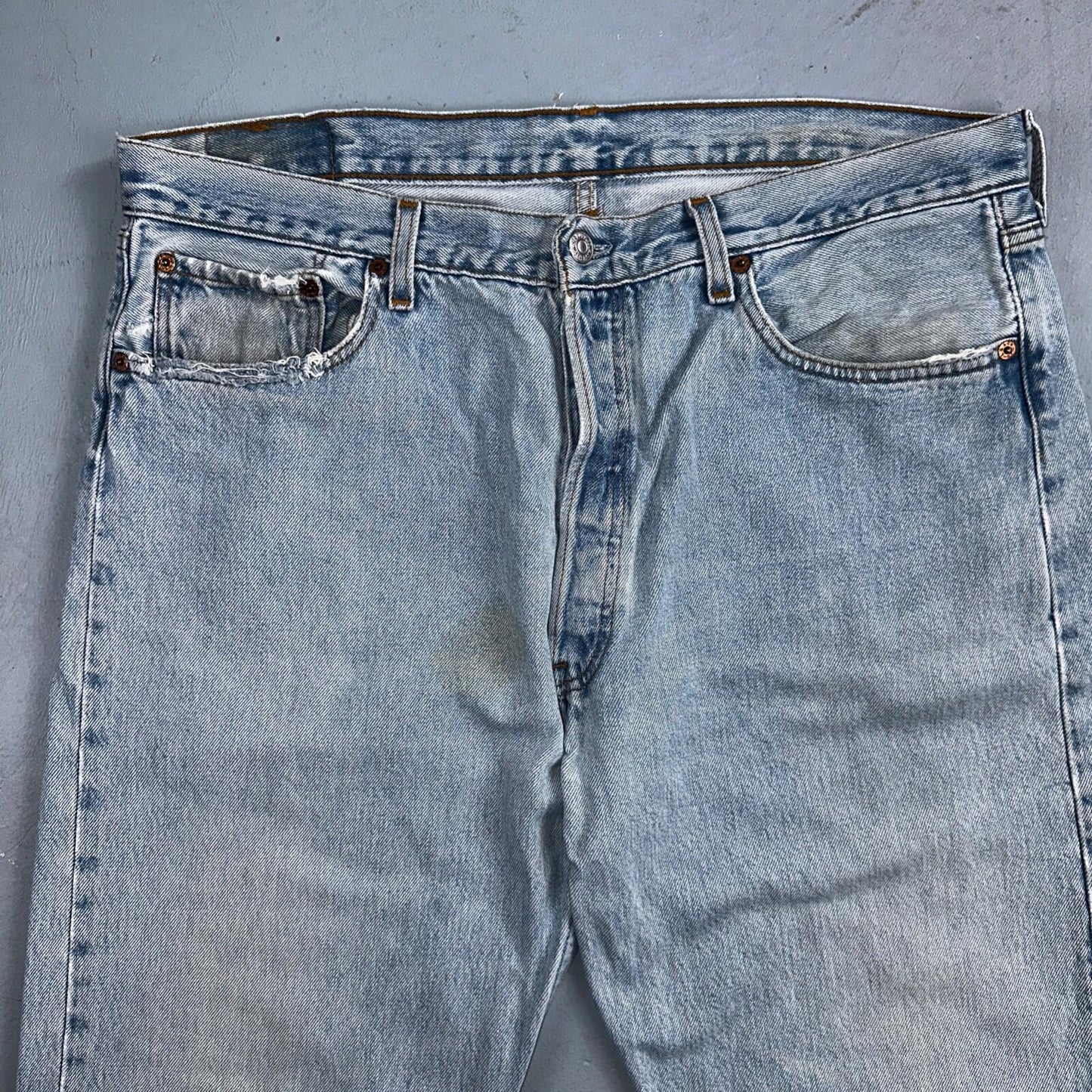 Levis 501 Vintage 90s USA XX Straight Leg Jeans Blue Light Wash 38x32 Act 37x31
