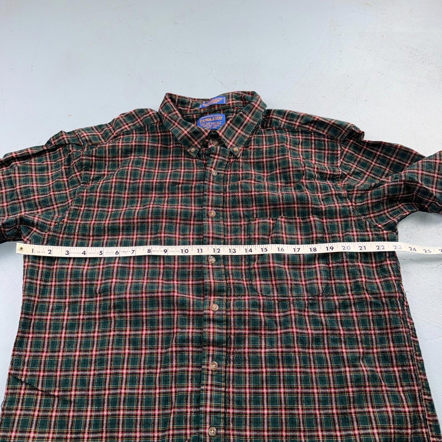 Pendleton Shirt Mens XL VTG Green Red Plaid Sir 100% Wool USA Fabrics VTG