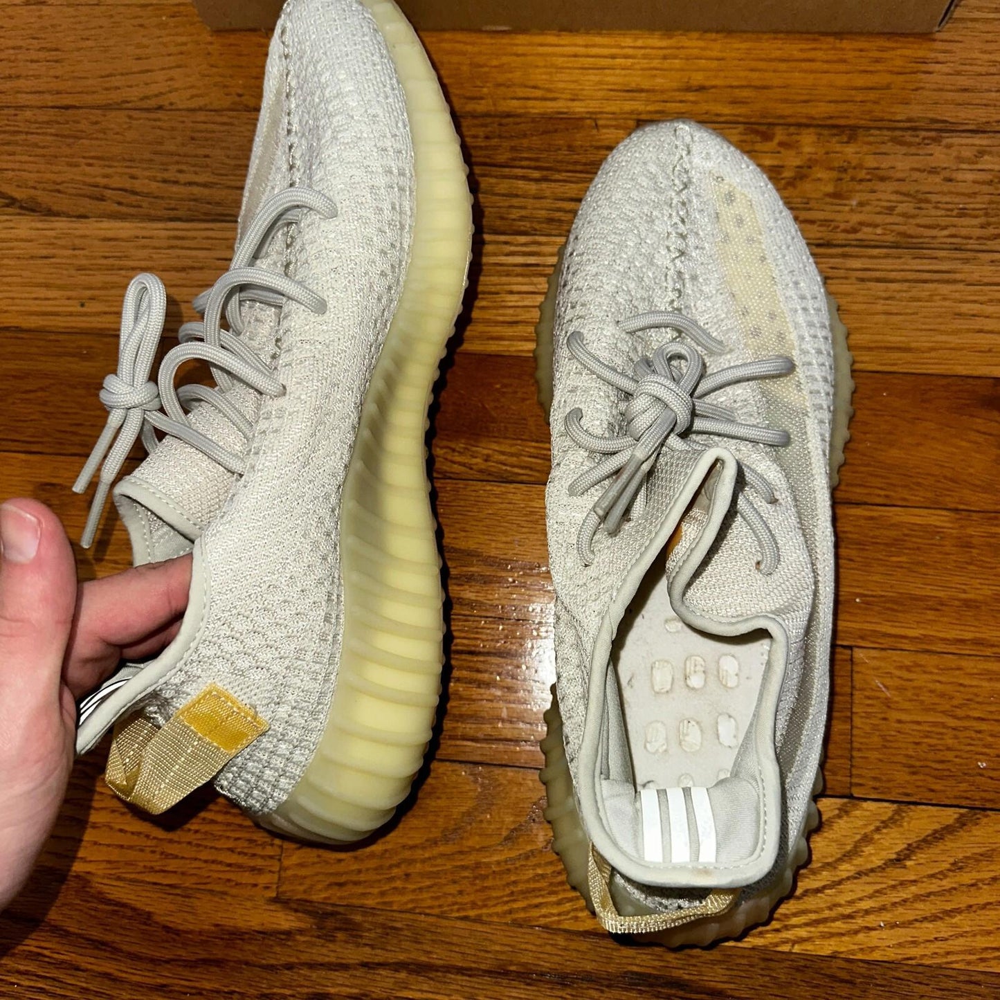 Adidas Yeezy Boost 350 V2 Low Light Size 11 With Box Lightly Worn White