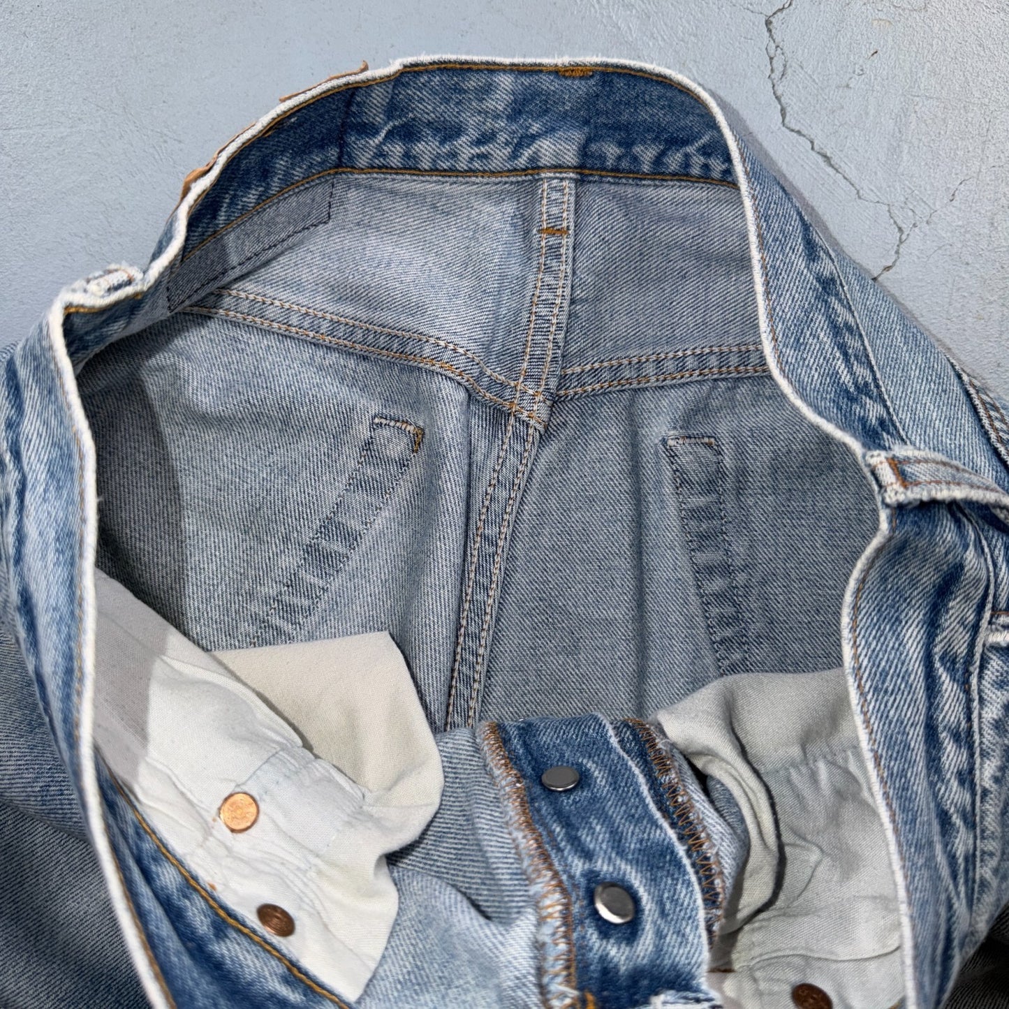 Levis 501 Vintage 90s USA XX Straight Leg Jeans Blue Light Wash 34x34 Act 32x29
