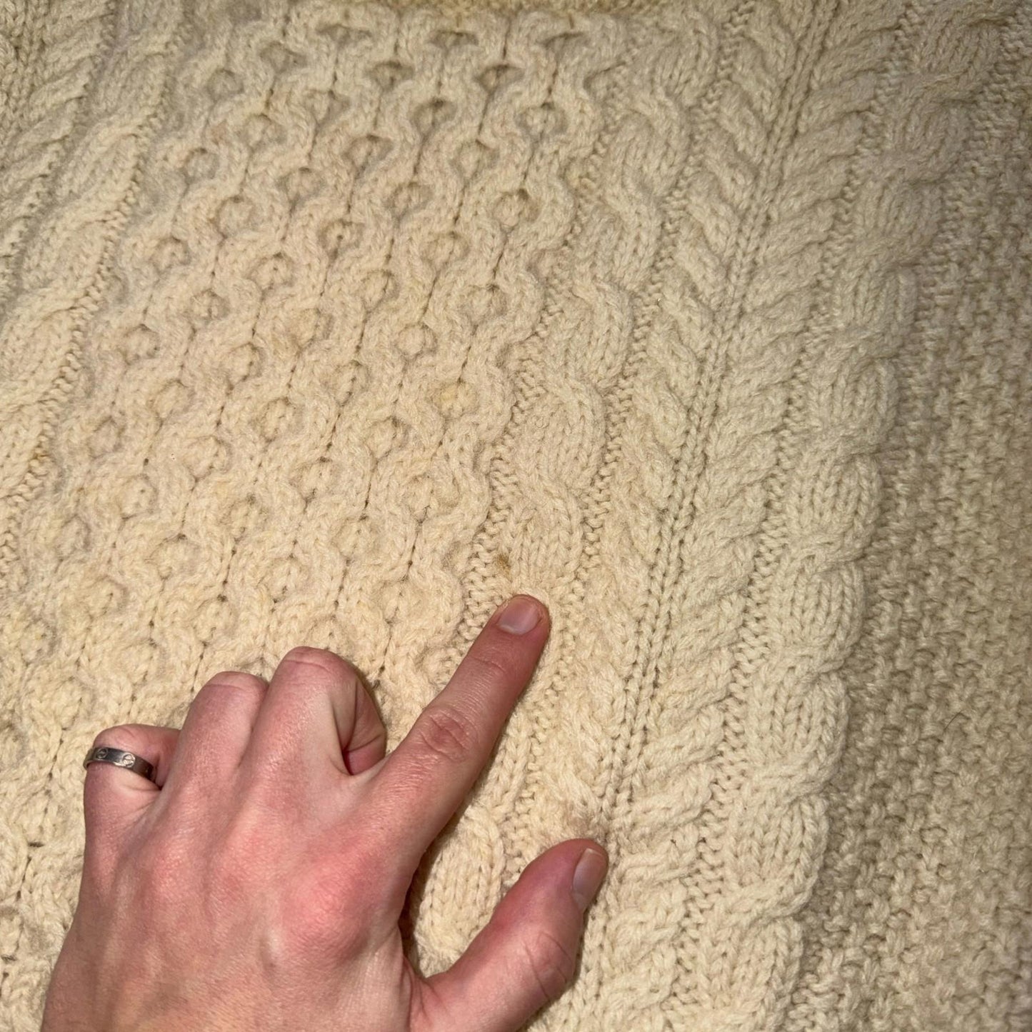 L.L. Bean L Men's Vintage Cable Knit Fisherman Sweater Sz Large Ivory/Cream