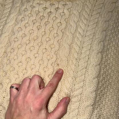 L.L. Bean L Men's Vintage Cable Knit Fisherman Sweater Sz Large Ivory/Cream
